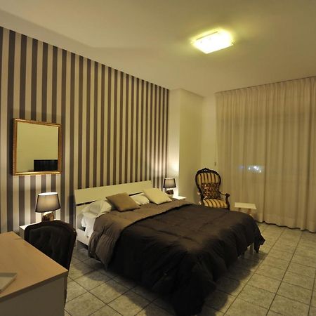 Quarantadue Quindici Hotell Termoli Eksteriør bilde