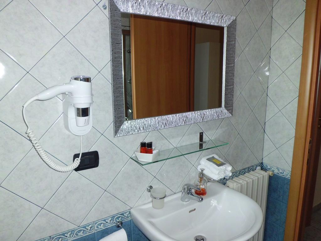 Quarantadue Quindici Hotell Termoli Rom bilde