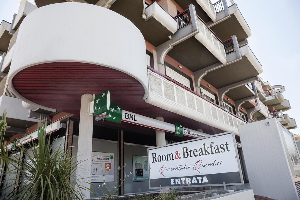 Quarantadue Quindici Hotell Termoli Eksteriør bilde