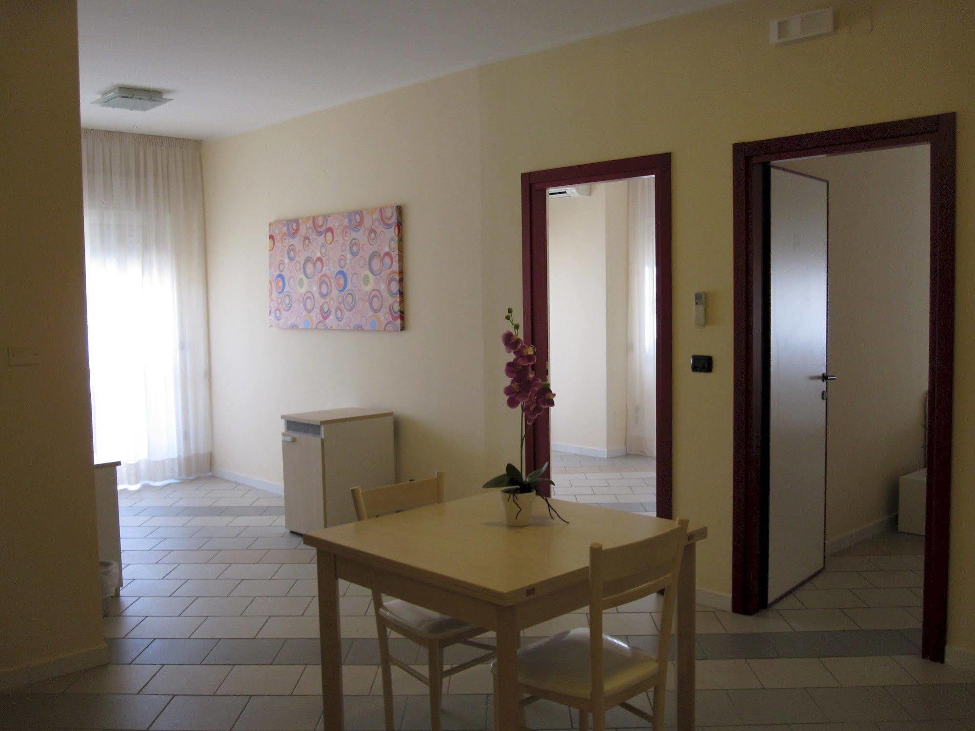 Quarantadue Quindici Hotell Termoli Eksteriør bilde
