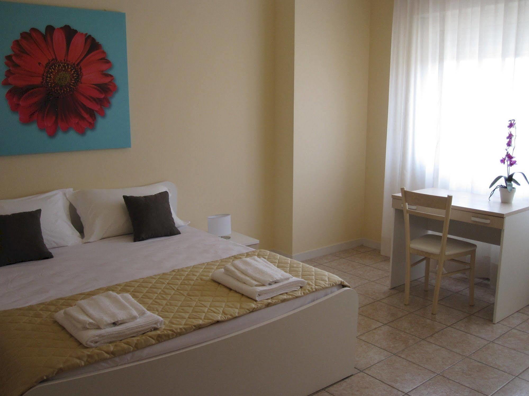 Quarantadue Quindici Hotell Termoli Eksteriør bilde
